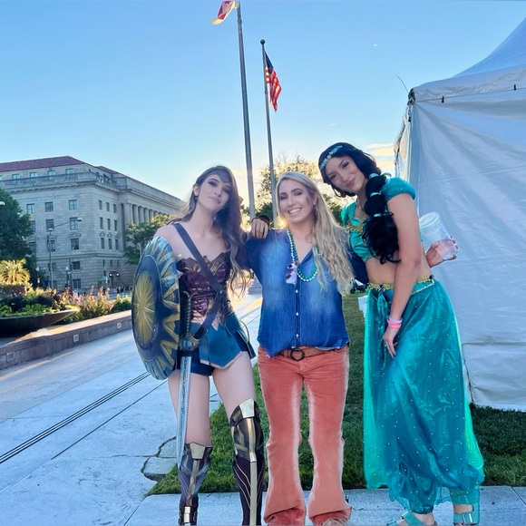 Meet your Posher, Sara - Picture 13 of 16